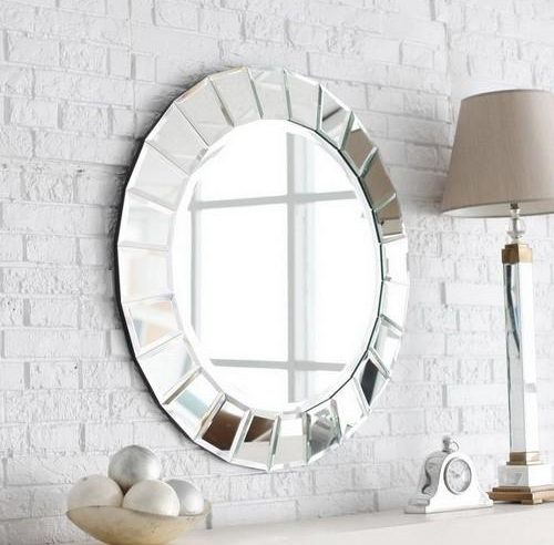 7 Ways to Create a Stylish Bathroom Mirror