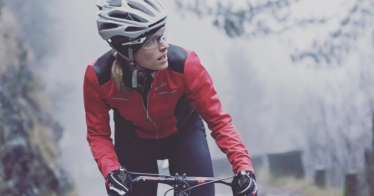 Clothing And Accessories To Wear While Riding Bike In Winter