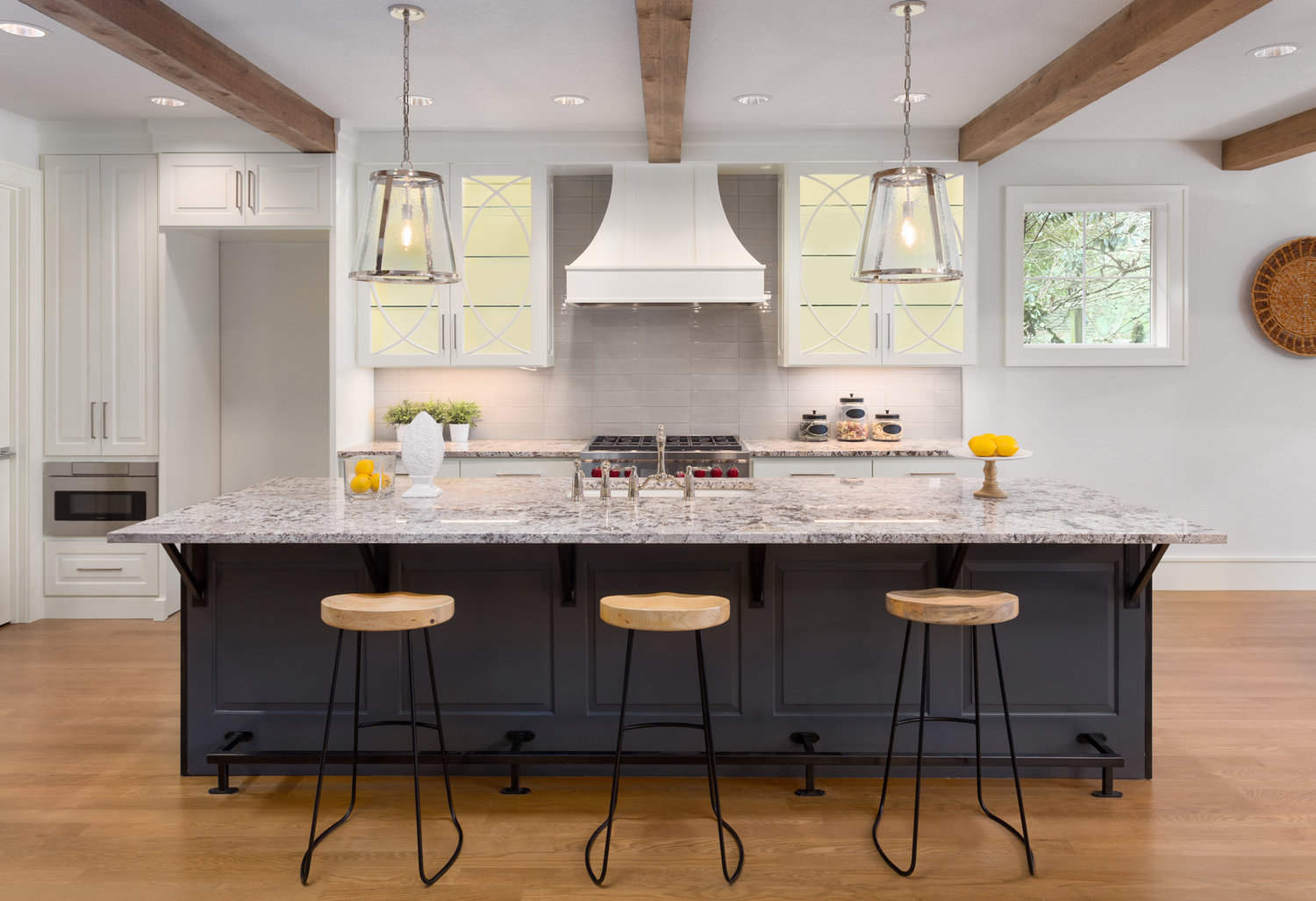 Why are quartz surfaces ideal for the kitchen?