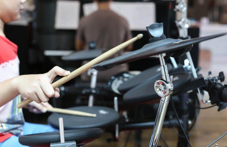Unleashing Your Rhythmic Potential: A Definitive Handbook to Online Drum Lessons