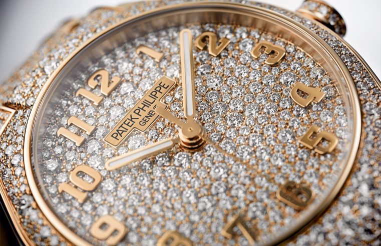Luxury Redefined: The Patek Philippe 24—A Masterpiece of Craftsmanship